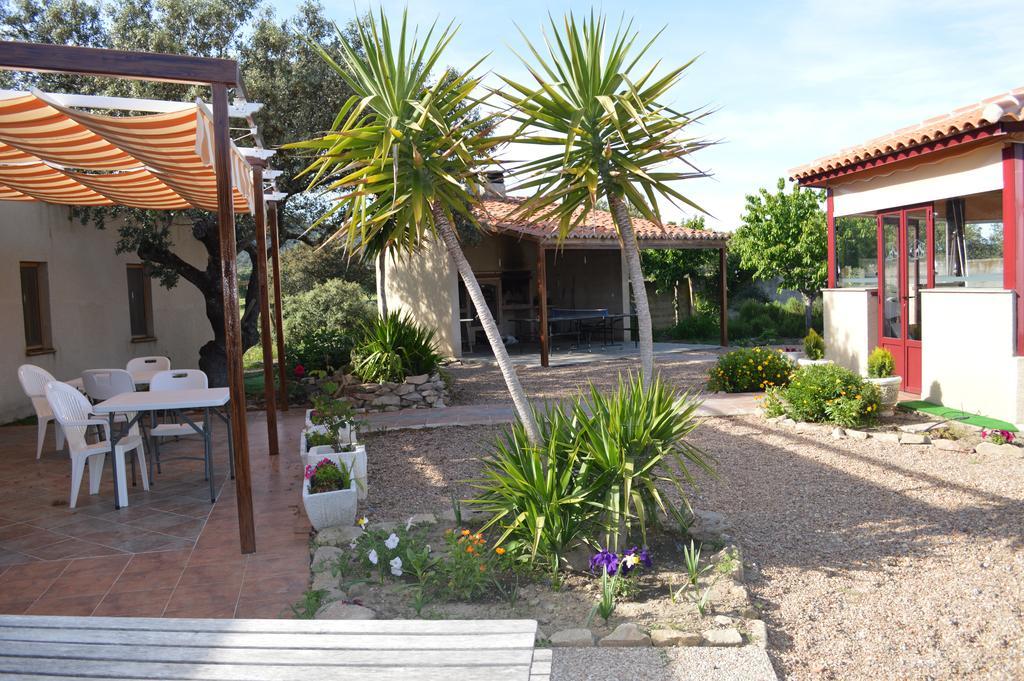 ホテルCasa Rural Las Gamitas Almoharin エクステリア 写真